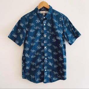 Old Navy Boy’s Classic Shirt with Octopus Pattern